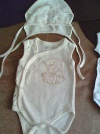 Одежда на девочку от 0-4 мес