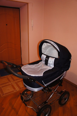 Продаю коляску Emmaljunga “EDGE DUO COMBI”.
