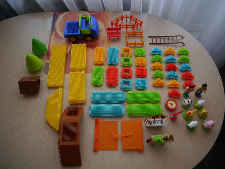 Конструктор battat bristle bloks