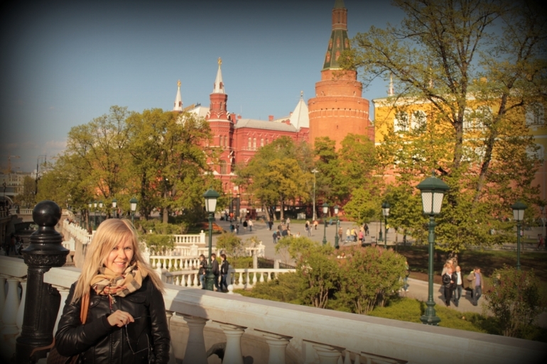 После грозы выглянет солнце:)