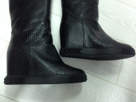 Сапоги CASADEI кожа питона (оригинал!!!) 36 рновые
