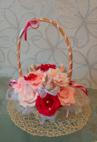 Букеты из конфет и торты из памперсов