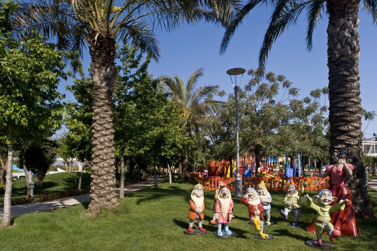 Турция. Белек. Отели Alva Donna Exclusive Hotel & Spa 5*, Maritim Pine Beach Resort 5*