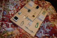 Бизиборд, развивающая доска Монтессори