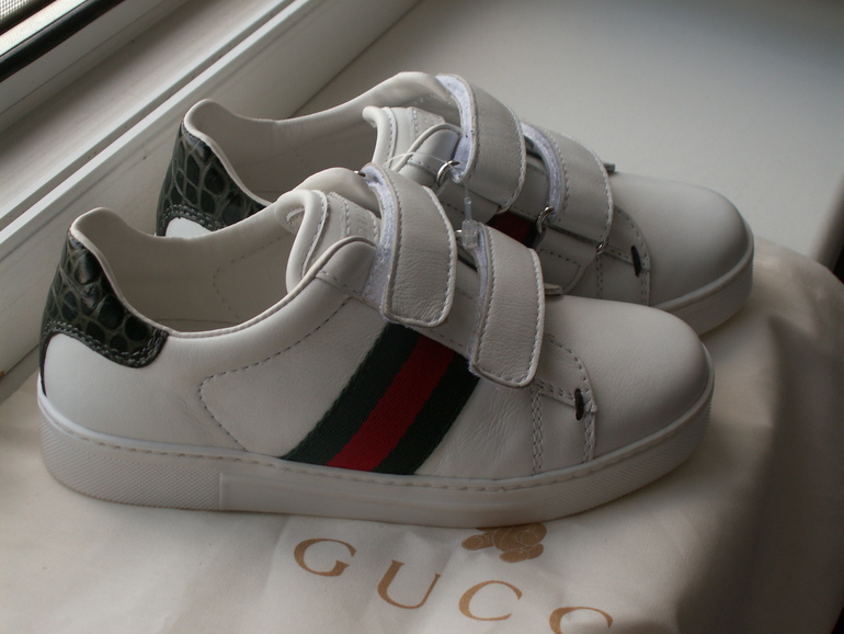 Кроссовки Gucci размер 27