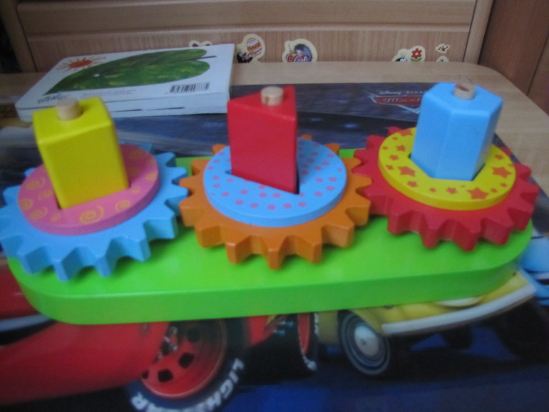 Вращающиеся геометрические блоки, Toys Lab