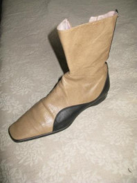 Продам сапоги Италия  б. у. 37