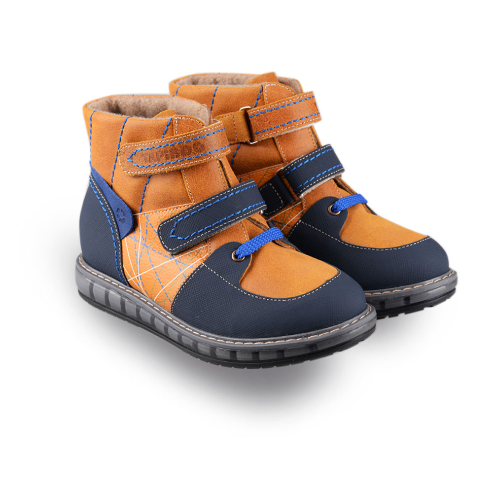 Ботинки утепленные