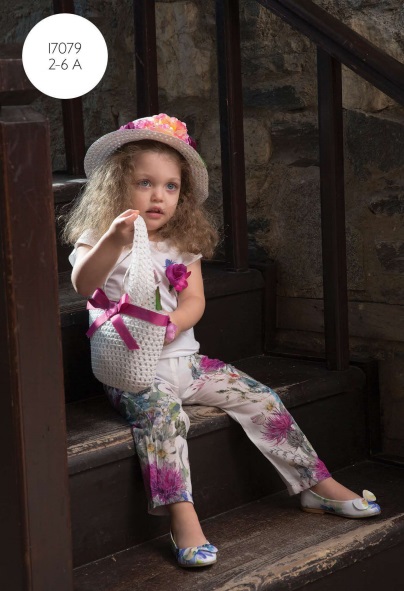 Костюм для девочки из двух предметов