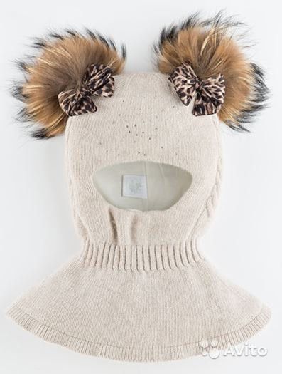 Шапочка-шлем для девочек бантики бежевый