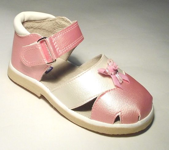 Босоножки закрытые кожаные разные цвета размеры с 17,0 по 19