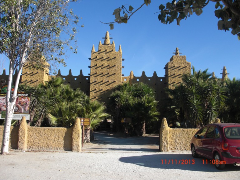 Торремолинос, Испания, крокодиловая ферма.