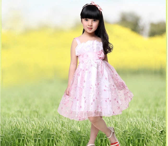 Нарядные платья по доступным ценам!