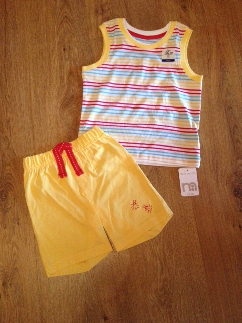 Новые летние комплекты Mothercare .