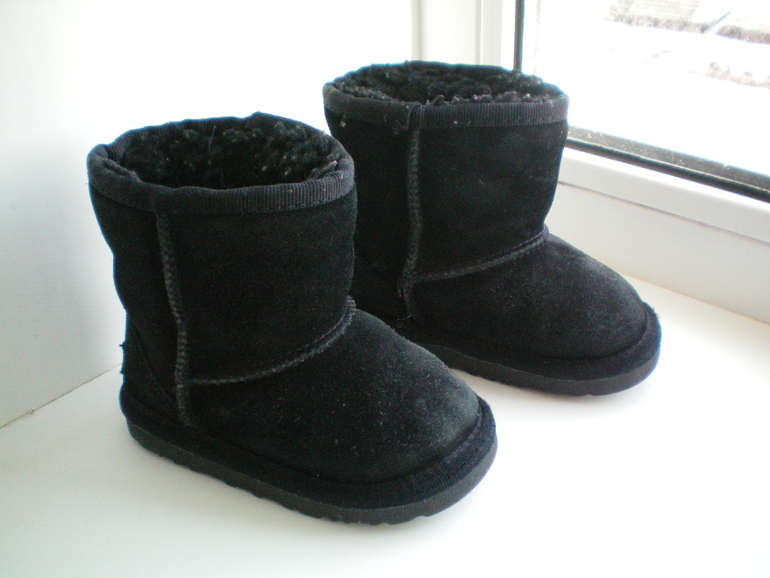 Угги фирмы UGG р-р 24