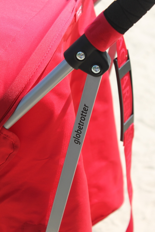 Maclaren Globettroter - легкая трость для подросших малышей!