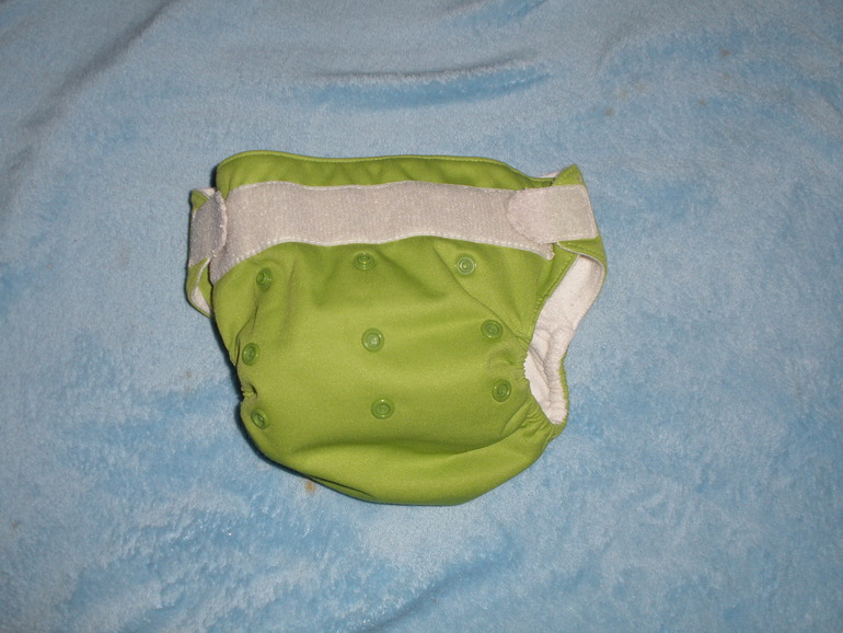 Продам подгузники Blueberry