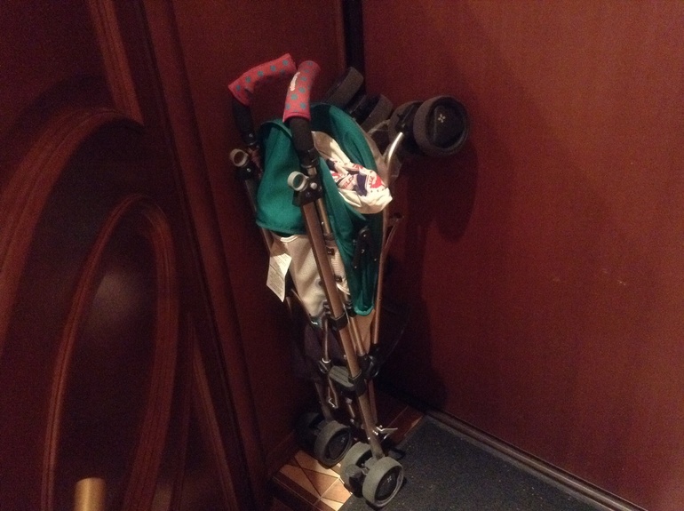 Я в ужасе, сама себя обманываю((((  снова новая коляска!! И вывод про аппа лайт.