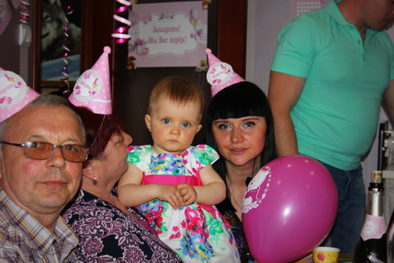 Годик нашей Доченьки***