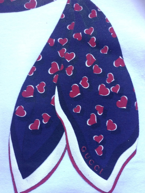 Gucci!!! Сердечки!!! Спортивный костючмик 4 г, 11500 . Футба 4 г 3900