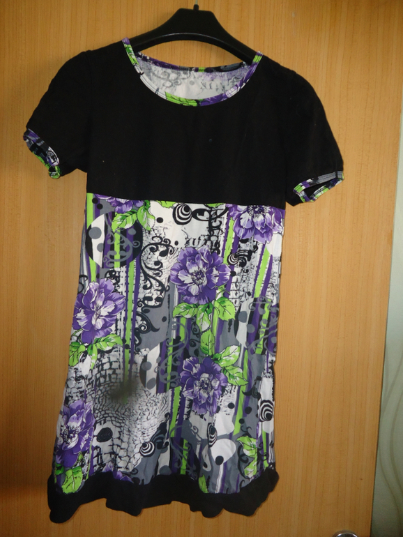 отдам женскую одежду 44-46 размера