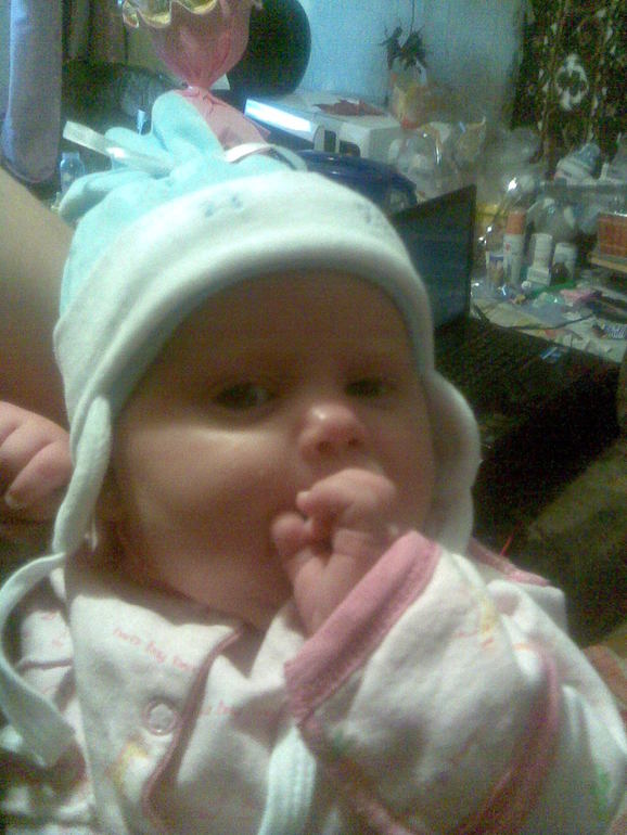 и ещё не много нас)))