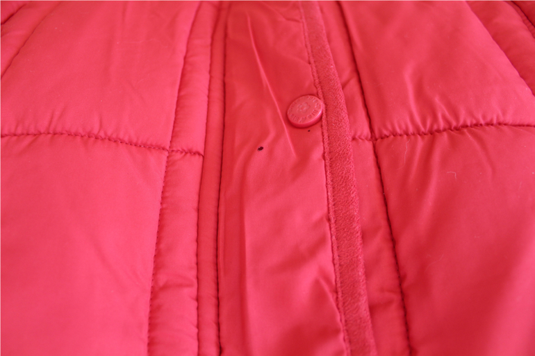 Куртка для девочки б\у, 16 р, куплена в Испании, 700 руб