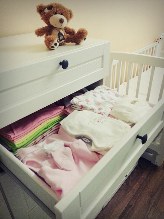 ааа...я скупаю всё...остановите меня)))