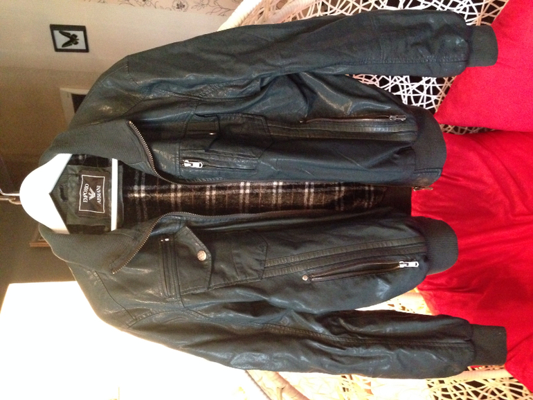 Для Мужчин- качество супер ( новое) -BUBLOS, ARMANI, SENGZOзима, весна, осень- 50,52,54!