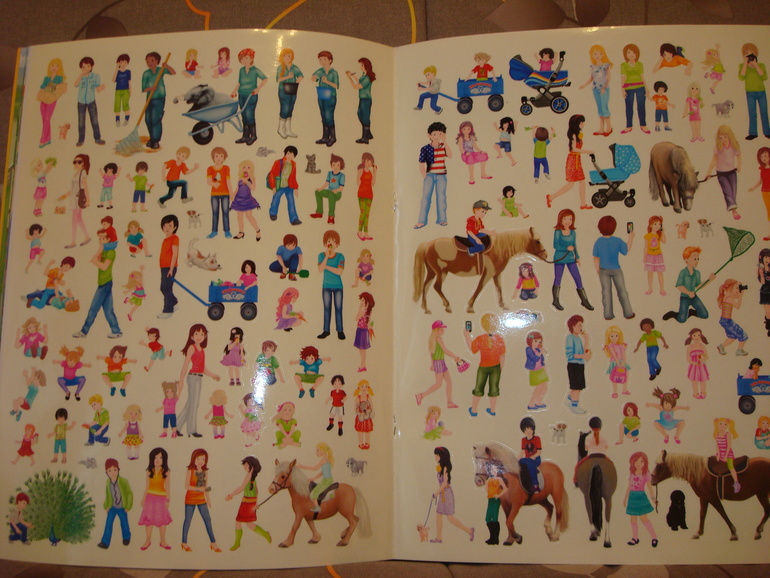 Очень красивые книги с наклейками.