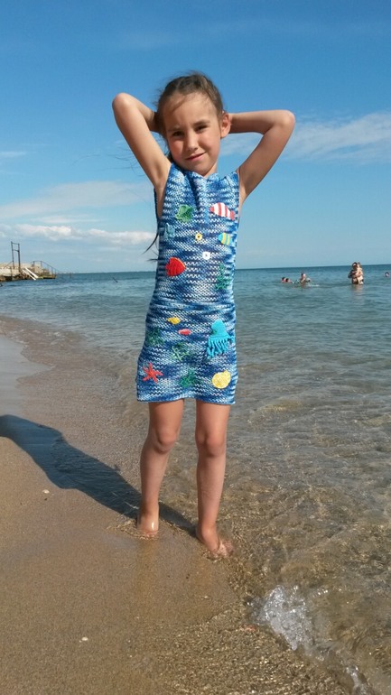 Пляжное платье для дочурки