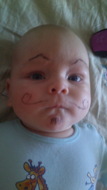 сынишке 3 месяца)