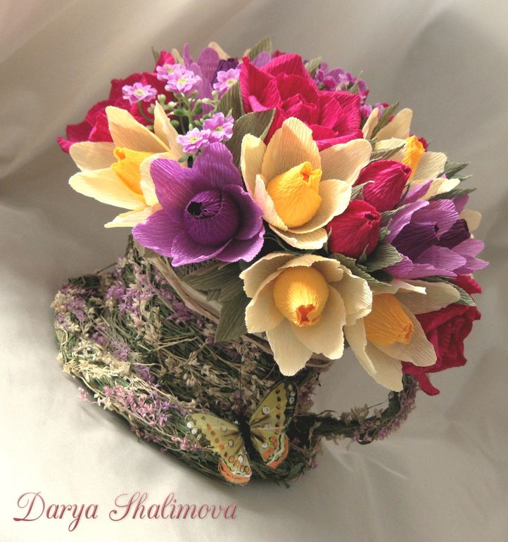 What about a cap of...flowers?