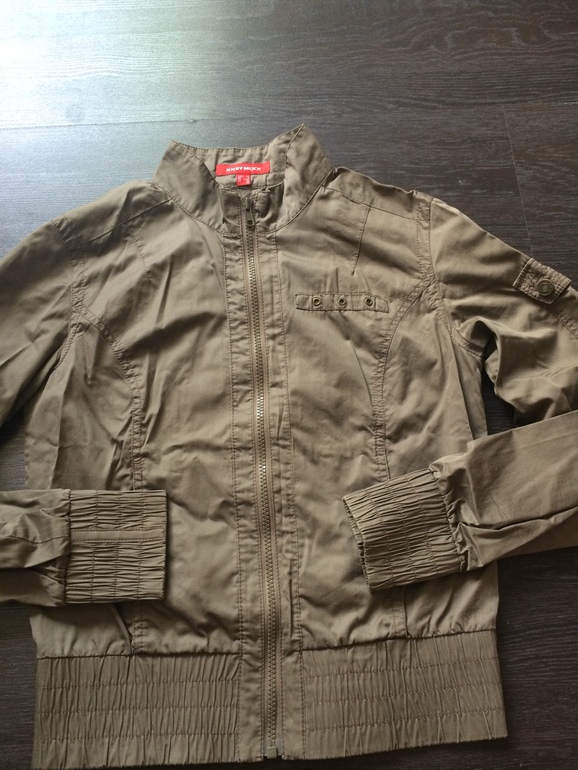 Летняя куртка-бомбер Mexx/XS/ 1500 руб