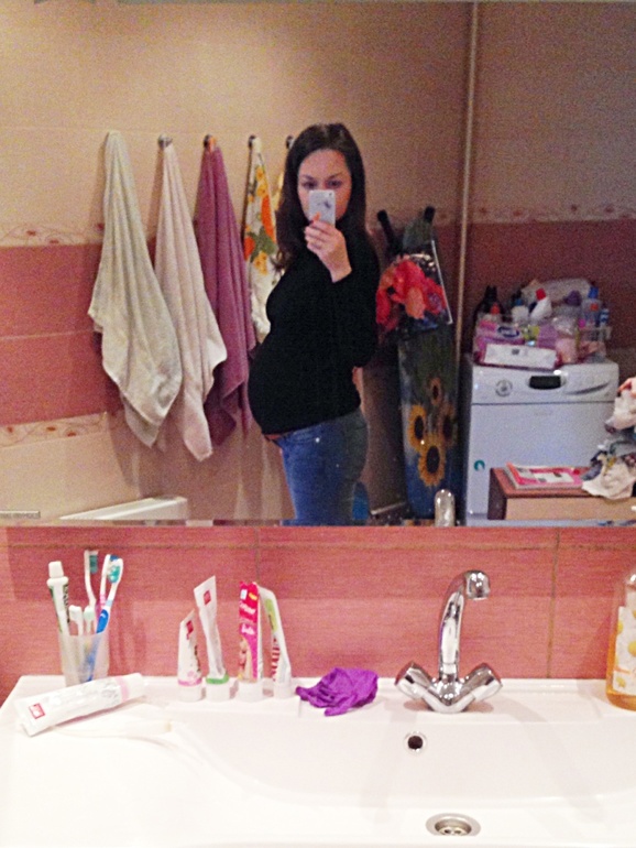 Просто мой одетый пузик в 27.4