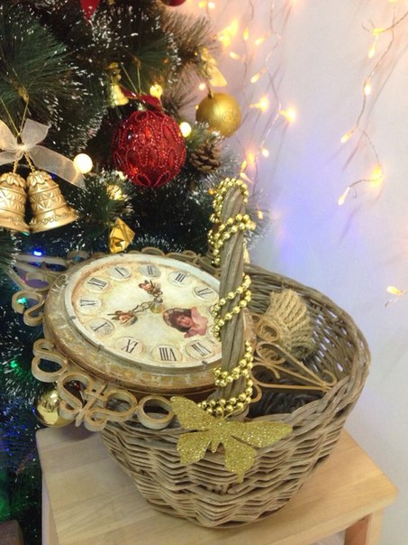 Новогодний декор в фотостудии)