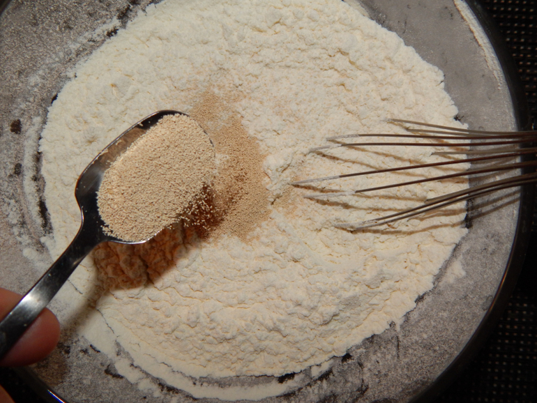 Хлеб в духовке и для мультиварки тоже)