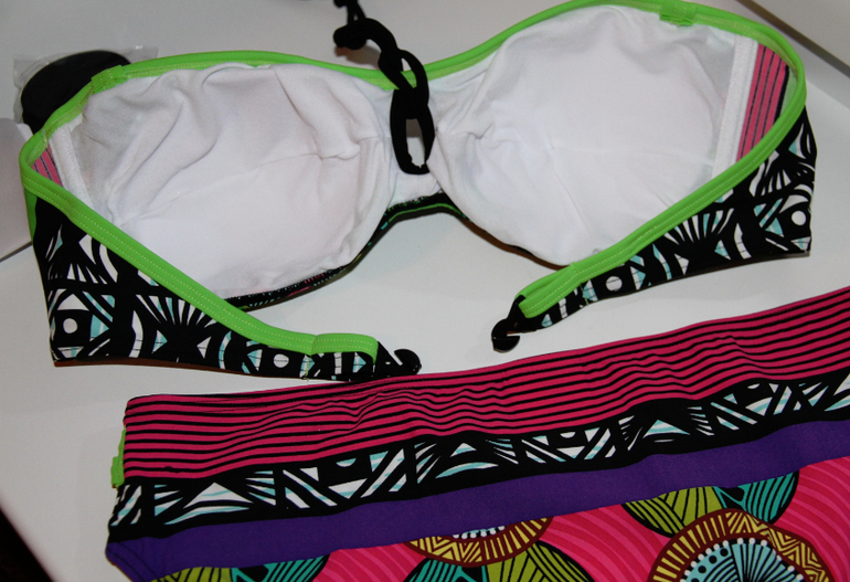 клевое бандо на 48-50В Купальник