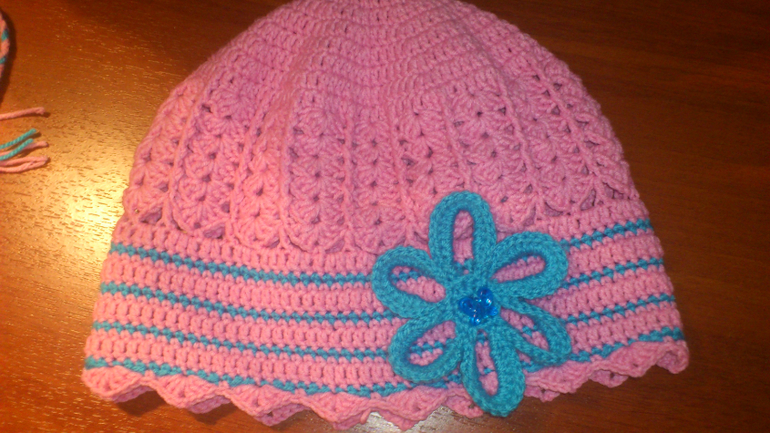 Шапочка розовая мечта))