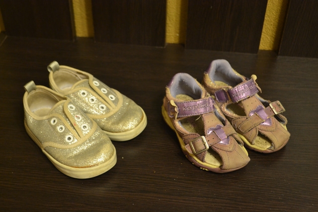 Обувь(сандалики, кроссовки, полуботинки, сапожки) от 18 - 23р-р. Дешево!!!