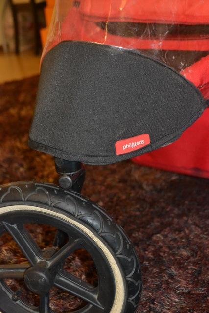 Продаем нашу любимую Phil and Teds Dash.