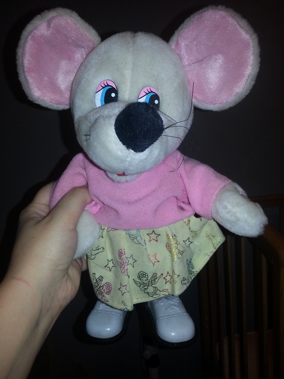 Отдам новую игрушку музыкальную