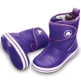 Куплю новые утепленные сапожки Crocs, размер c8, почта