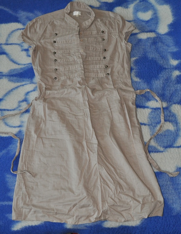 Отдам взрослое женское. м. Ясенево. Самовывоз