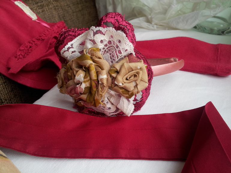 Ободочек к платью.