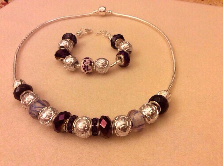 Украшения из