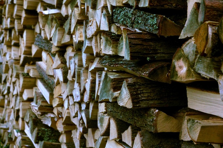 Долой из города!!! Хочу жить в деревне!!))))