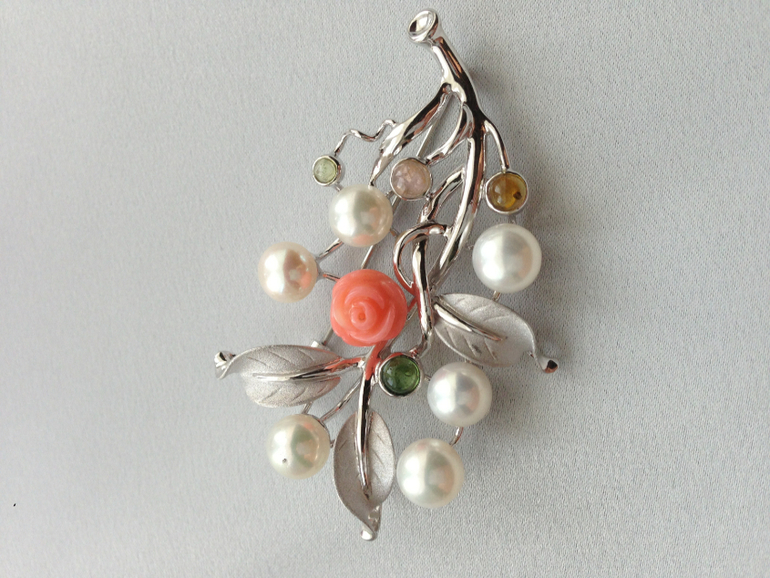 Украшения из серебра 925 пробы