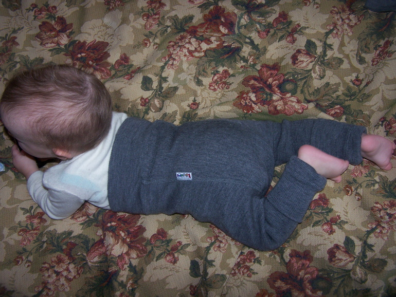 Компонент 3-й систем естественного пеленания - шерстяные пеленальные штанишки