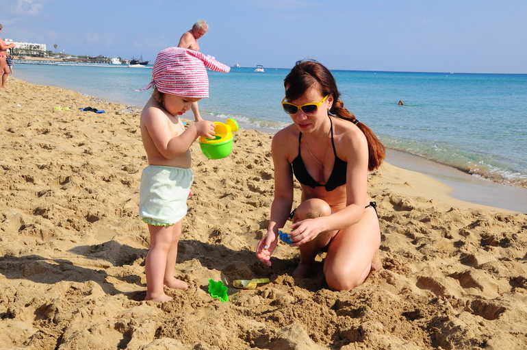 Кипр, Протарас, май